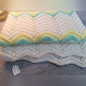 Handmade Chevrom White Green And Yellow 60x50 Baby Blanket